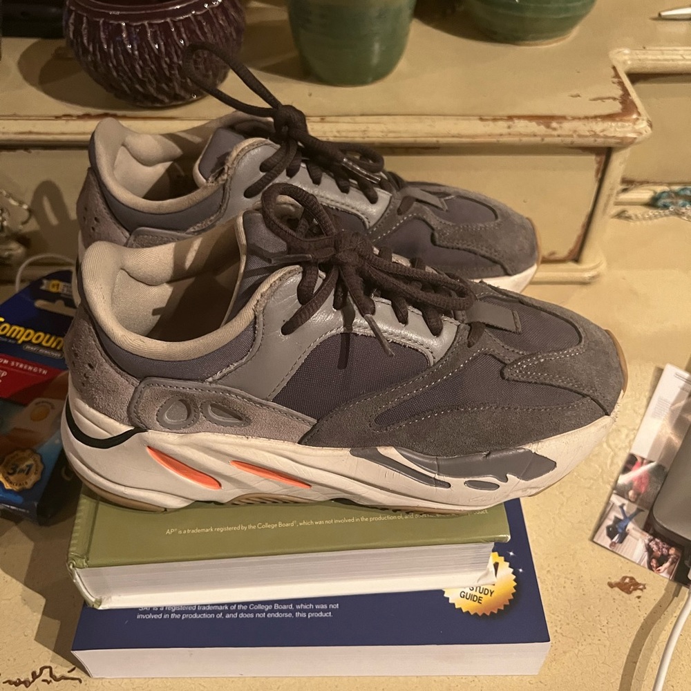 yeezy wave runner